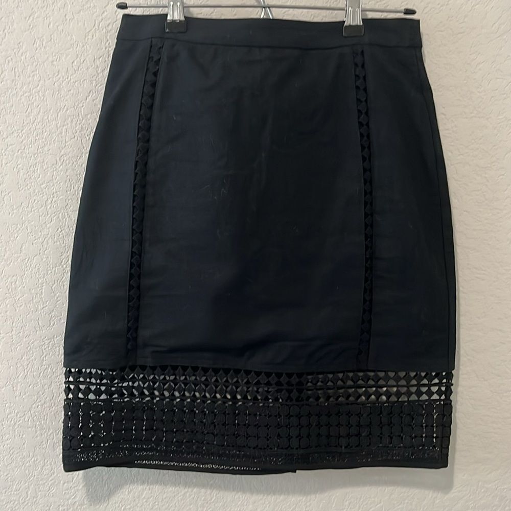 J.CREW Black Linen Pencil Shirt with Crochet Detailing, Size 2P - Picture 3 of 10